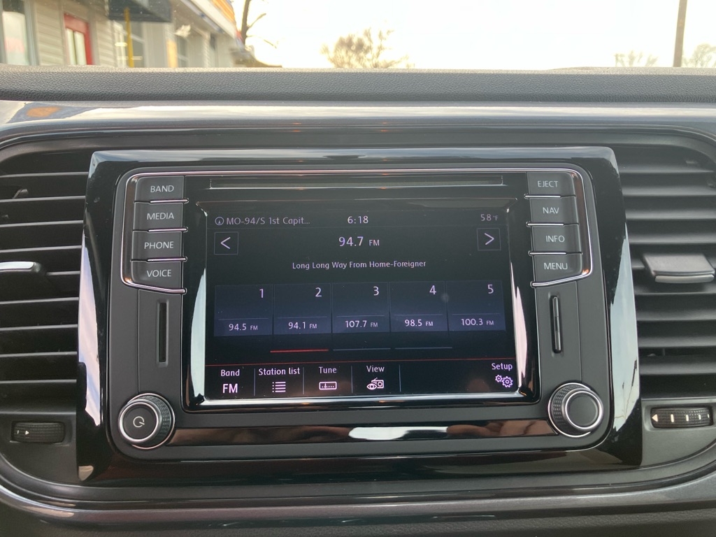 Volkswagen Beetle 1.8T S 2017