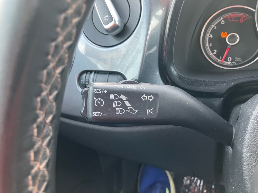 Volkswagen Beetle 1.8T S 2017