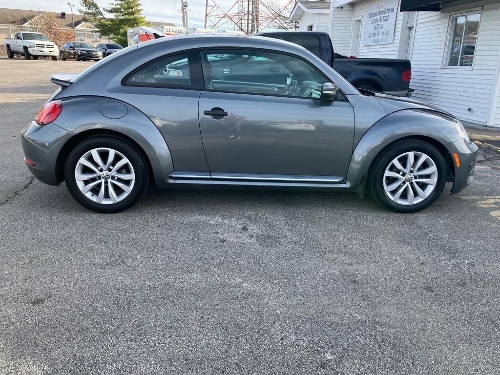 2017 Volkswagen Beetle 1.8T S
