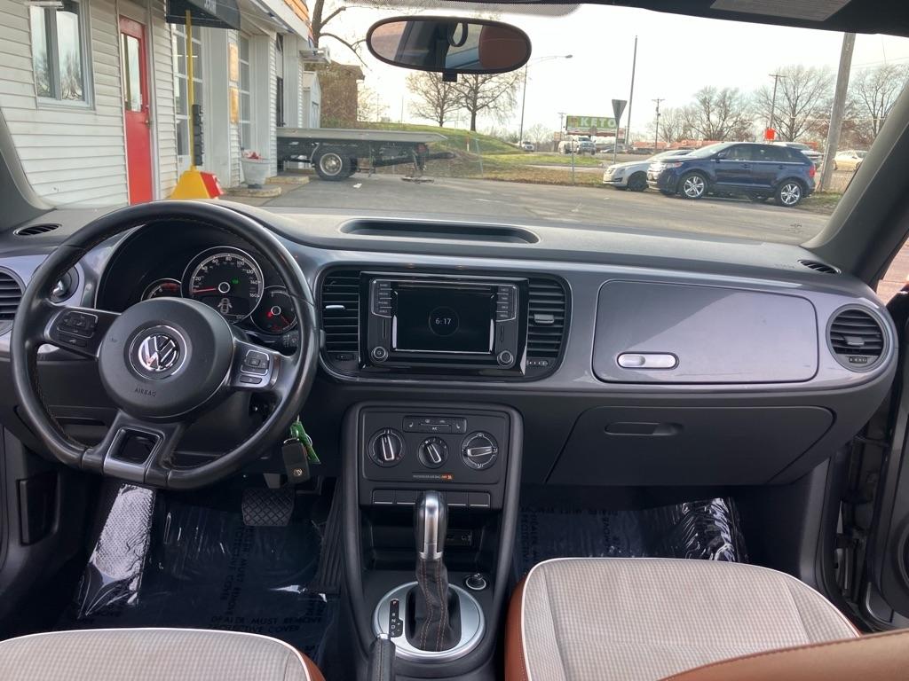 Volkswagen Beetle 1.8T S 2017