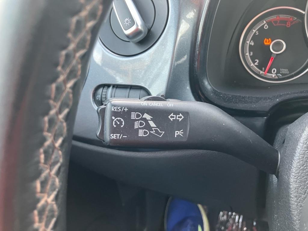 Volkswagen Beetle 1.8T S 2017