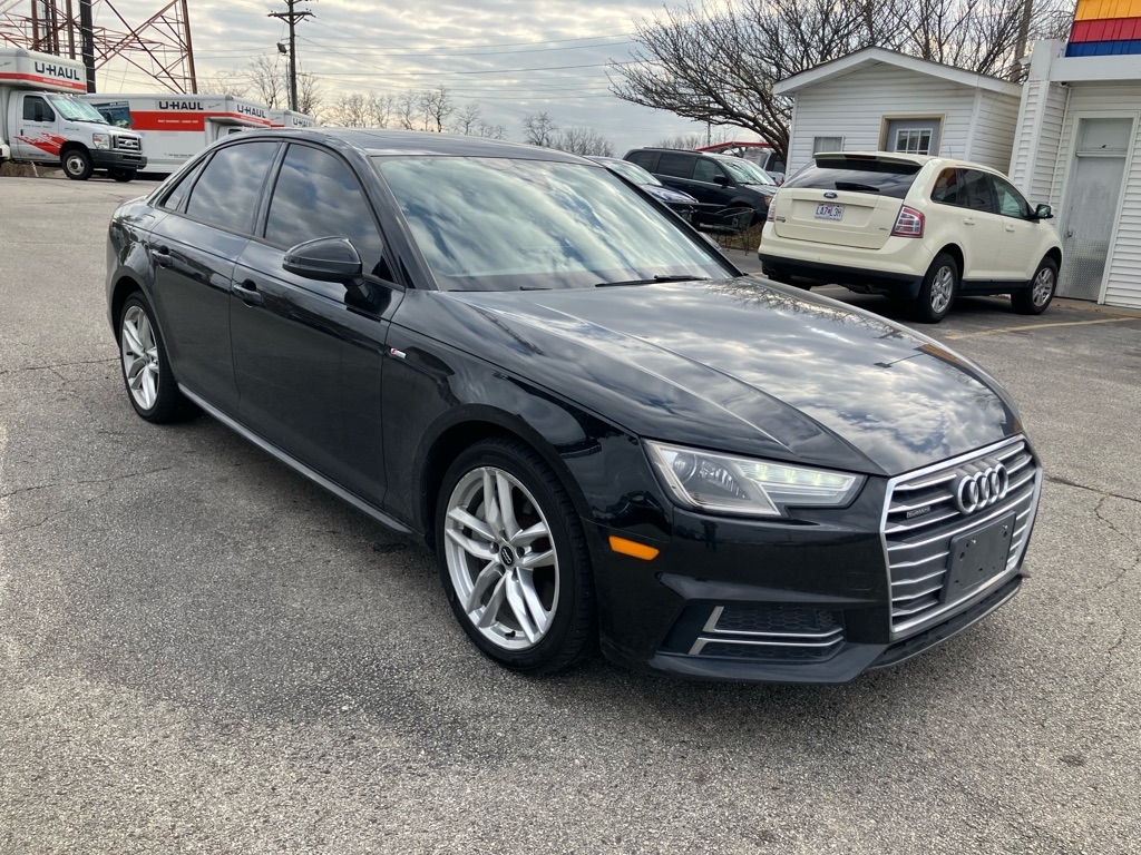 Audi A4 2.0T Premium quattro Sedan 2017