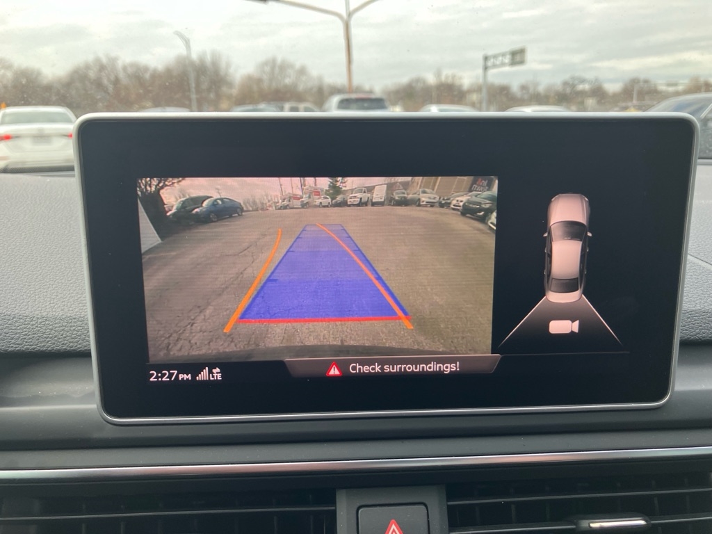 Audi A4 2.0T Premium quattro Sedan 2017