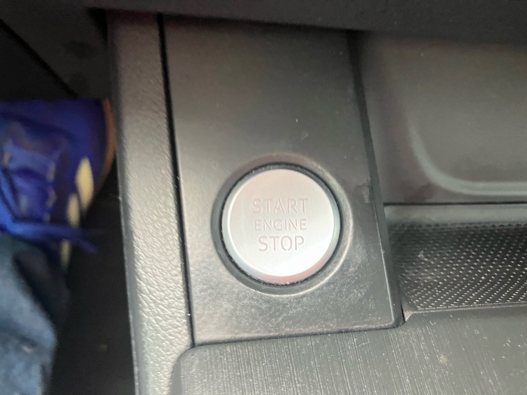 Audi A4 2.0T Premium quattro Sedan 2017