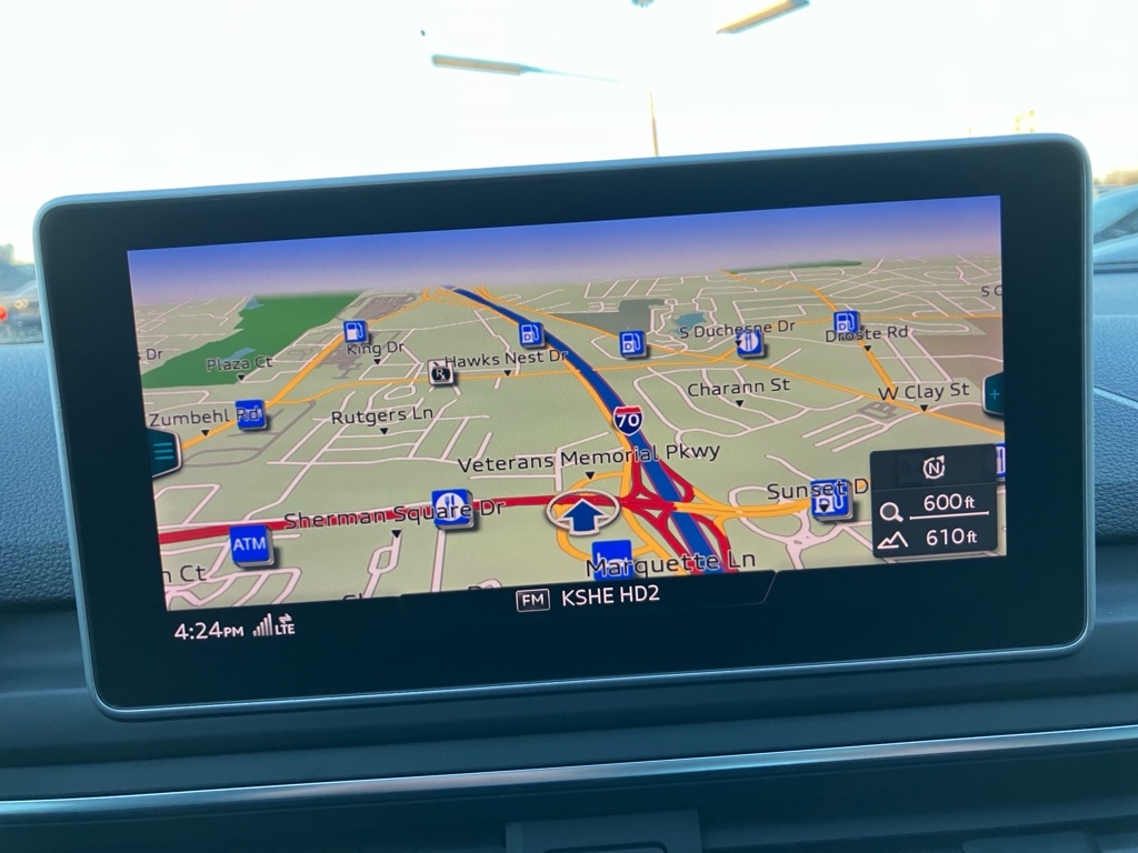 Audi A4 2.0T Premium quattro Sedan 2017