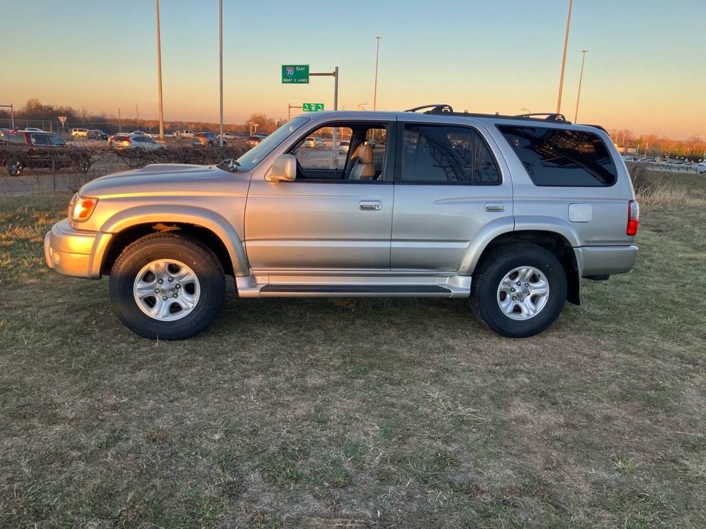 2001 Toyota 4Runner SR5 4WD