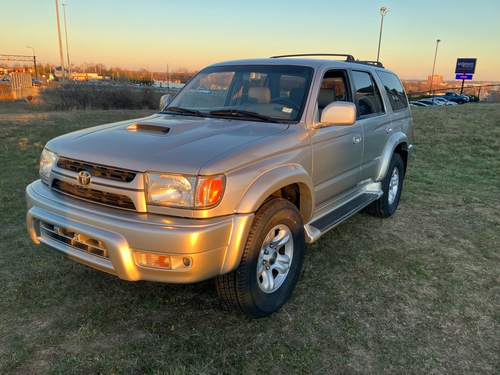 Toyota 4Runner SR5 4WD 2001