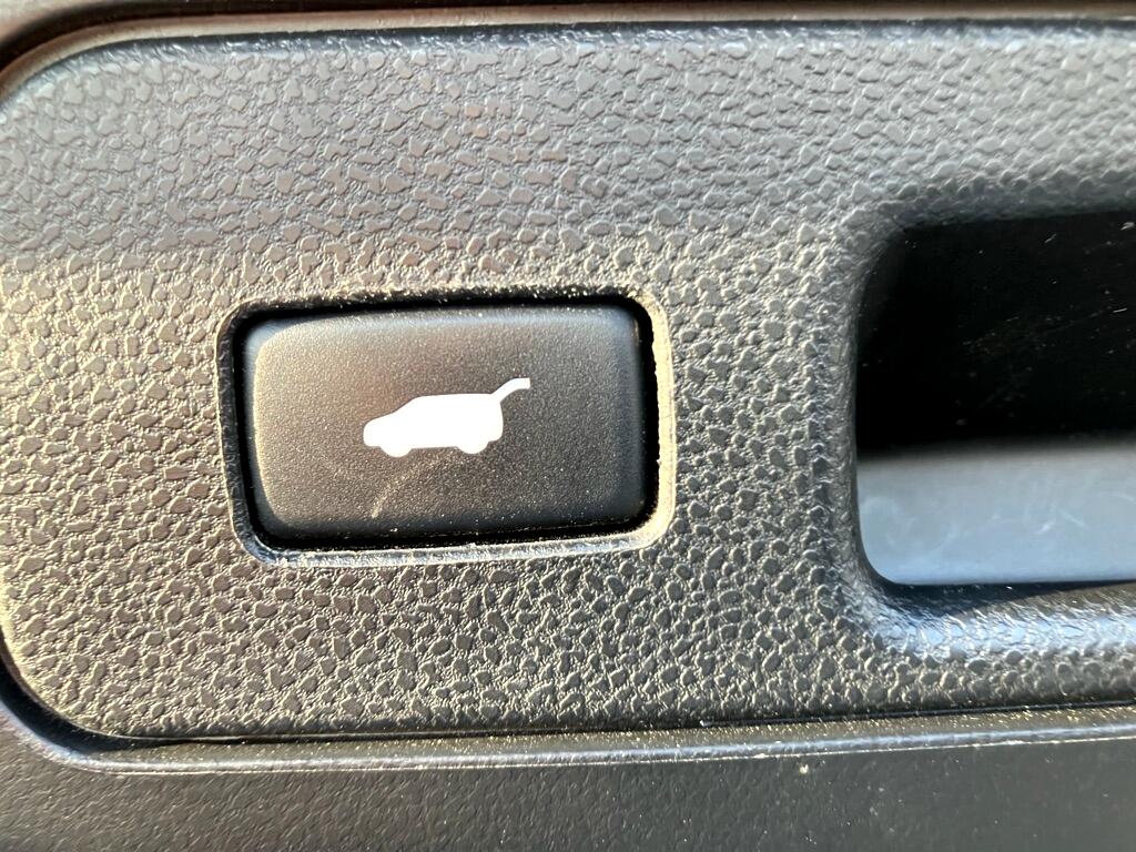 Honda Pilot Touring 4WD 5-Spd AT with DVD 2014