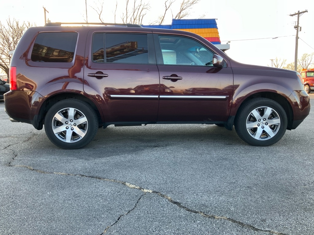 2014 Honda Pilot Touring 4WD 5-Spd AT with DVD