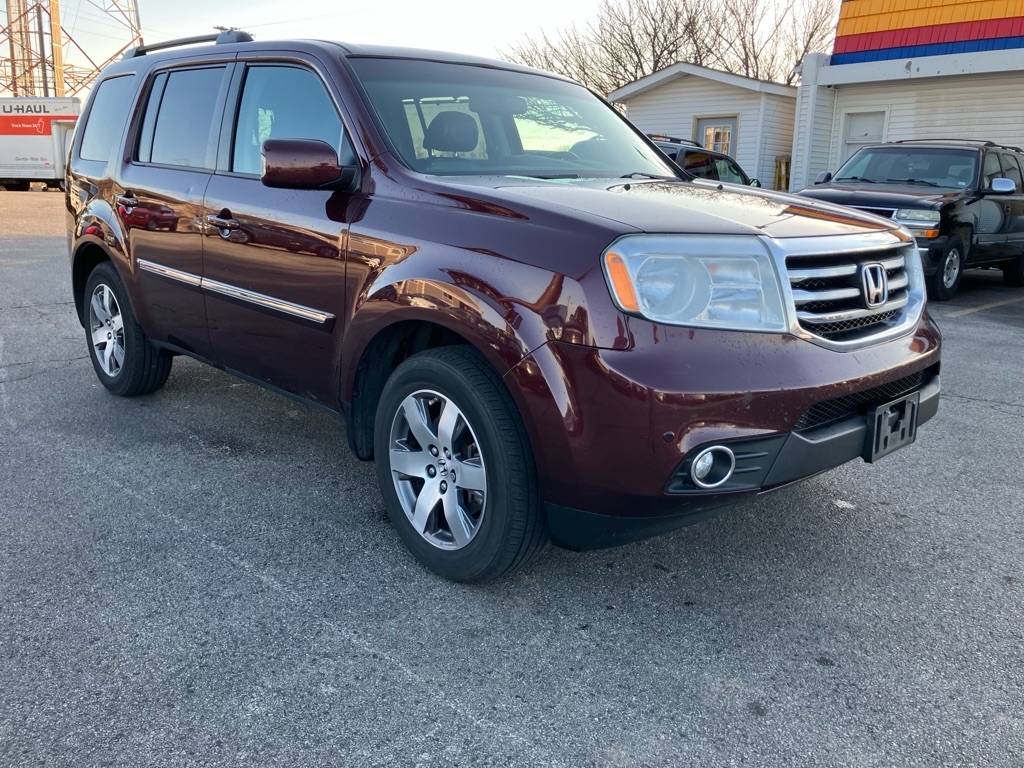 Honda Pilot Touring 4WD 5-Spd AT with DVD 2014