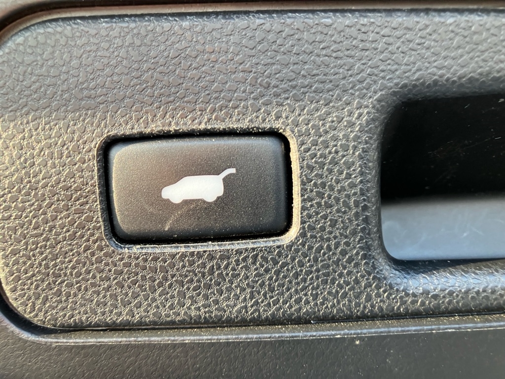 Honda Pilot Touring 4WD 5-Spd AT with DVD 2014