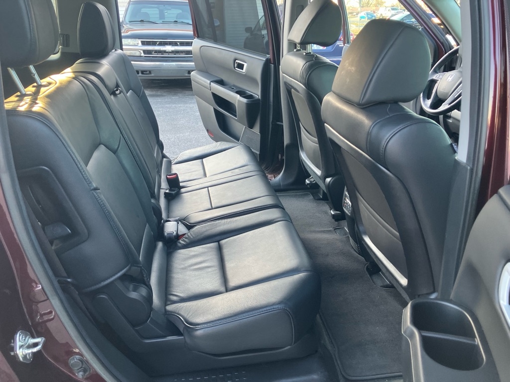 Honda Pilot Touring 4WD 5-Spd AT with DVD 2014