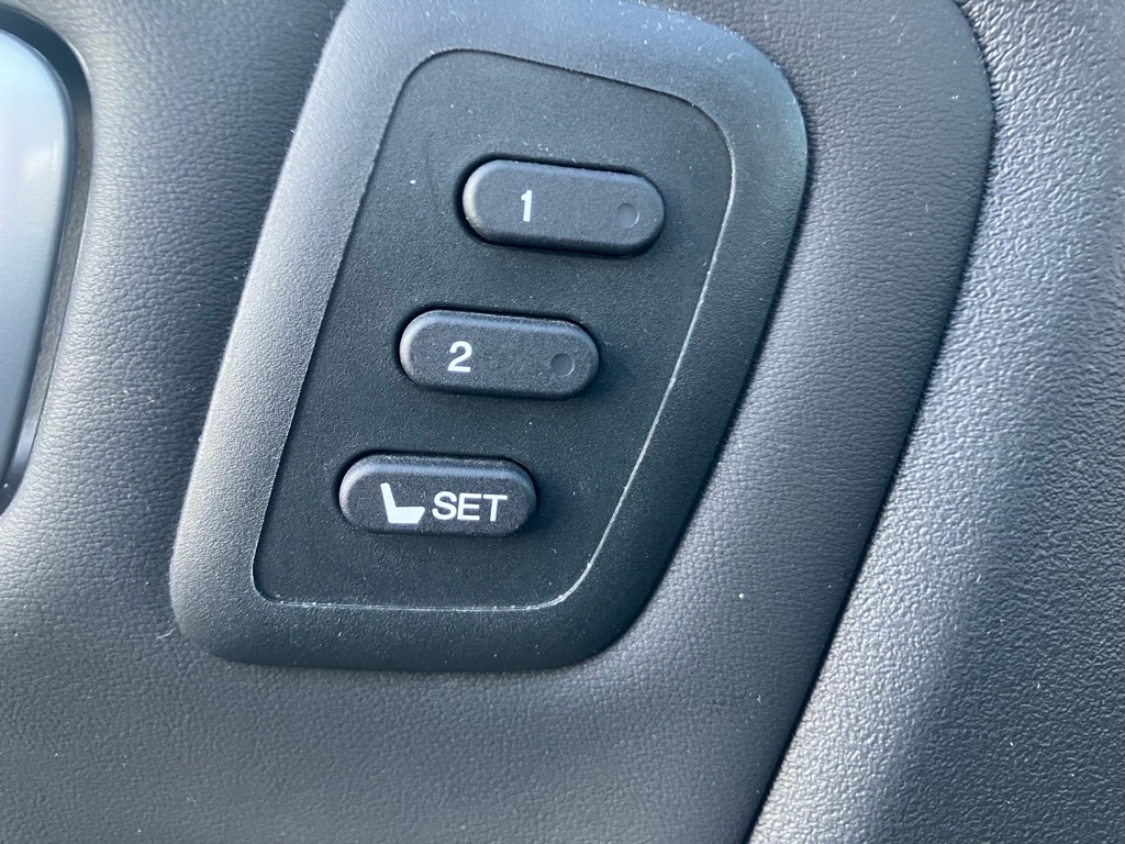 Honda Pilot Touring 4WD 5-Spd AT with DVD 2014