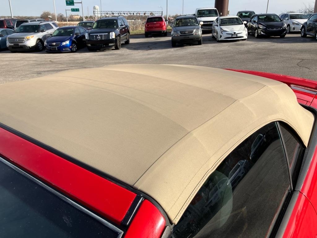 Ford Mustang V6 Deluxe Convertible 2006