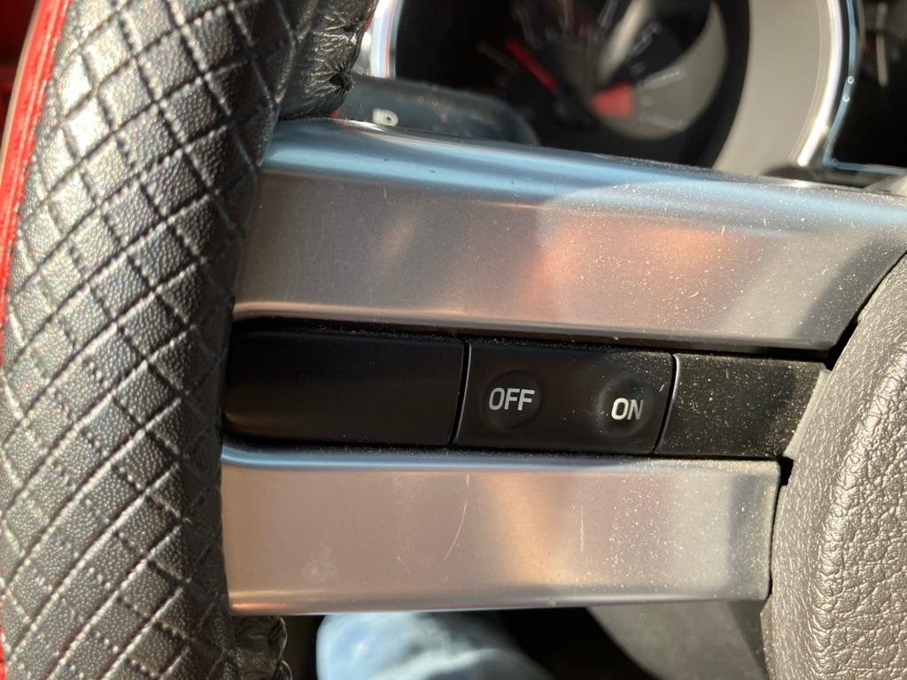 Ford Mustang V6 Deluxe Convertible 2006