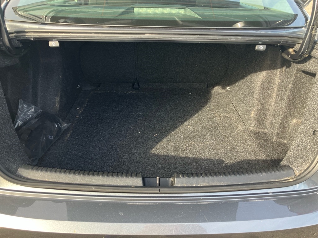 Volkswagen Passat 2.0L TDI SE AT 2014