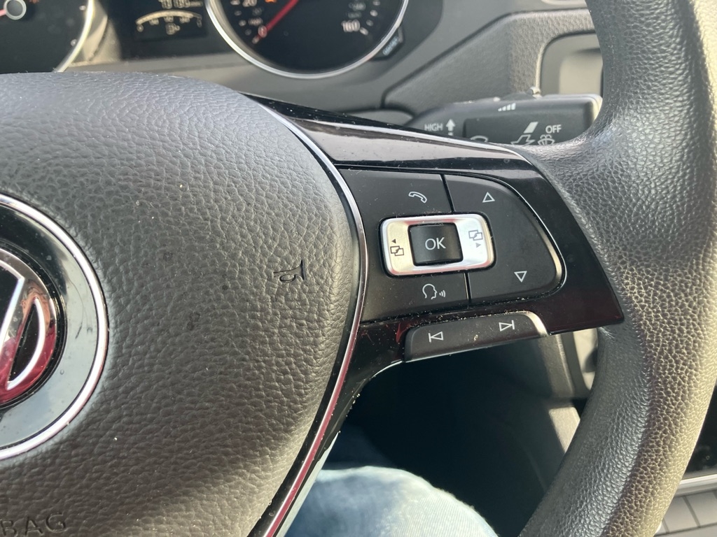 Volkswagen Passat 2.0L TDI SE AT 2014