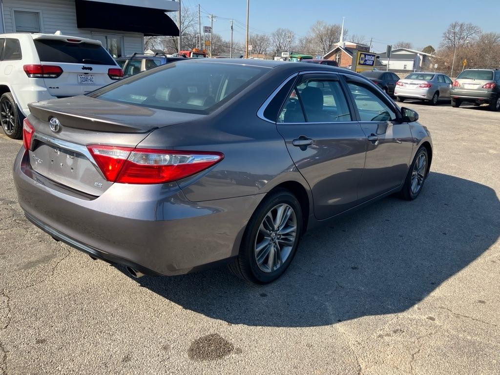 Toyota Camry LE 2017