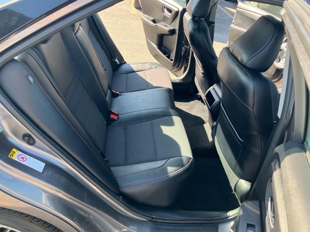 Toyota Camry LE 2017