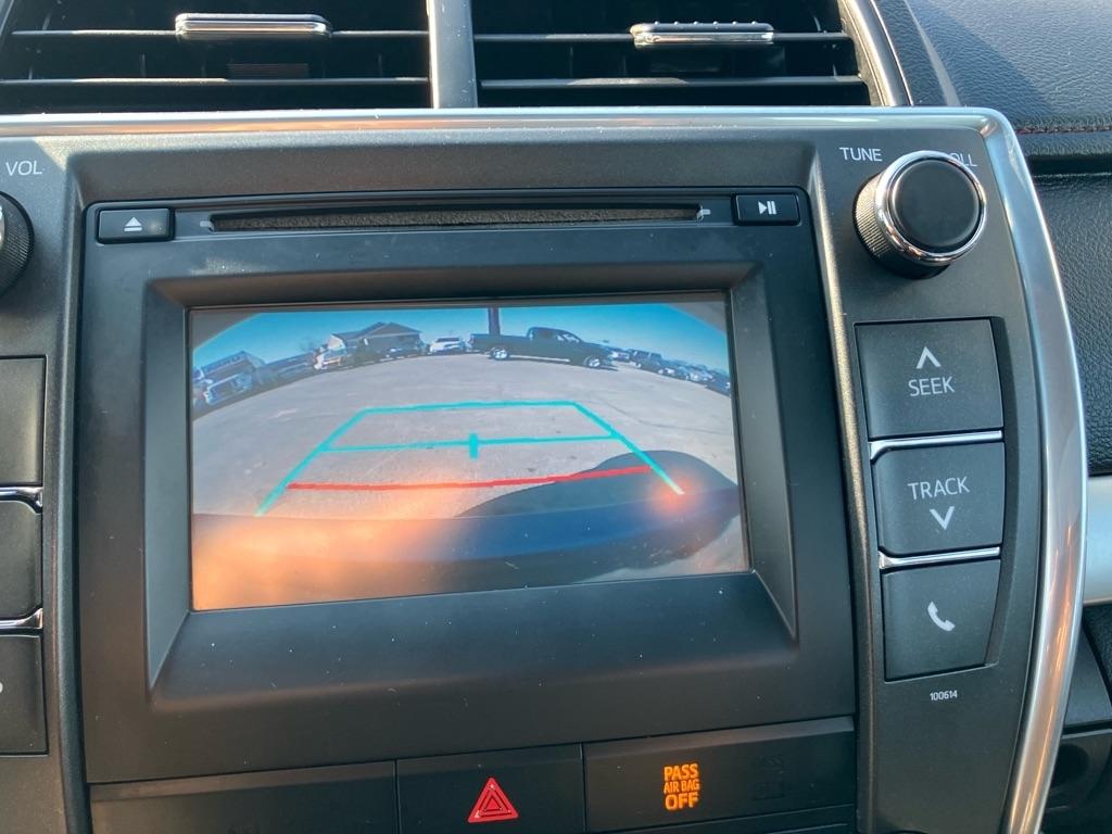 Toyota Camry LE 2017