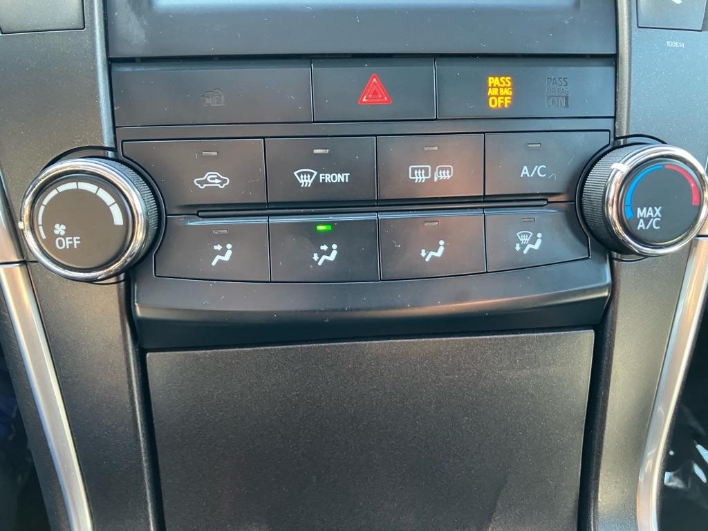 Toyota Camry LE 2017