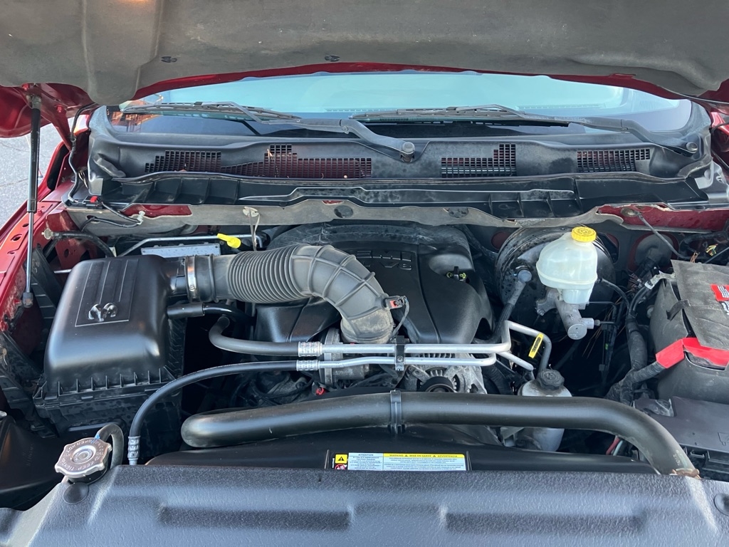 RAM 1500 SLT Crew Cab 4WD 2012