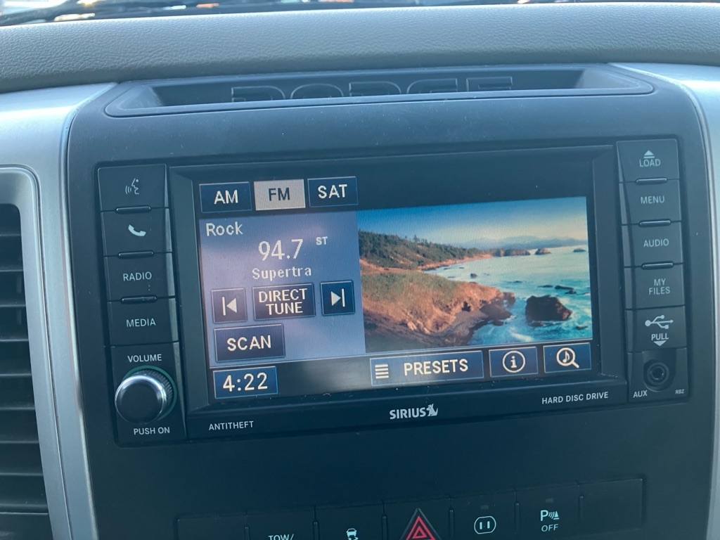 RAM 1500 SLT Crew Cab 4WD 2012