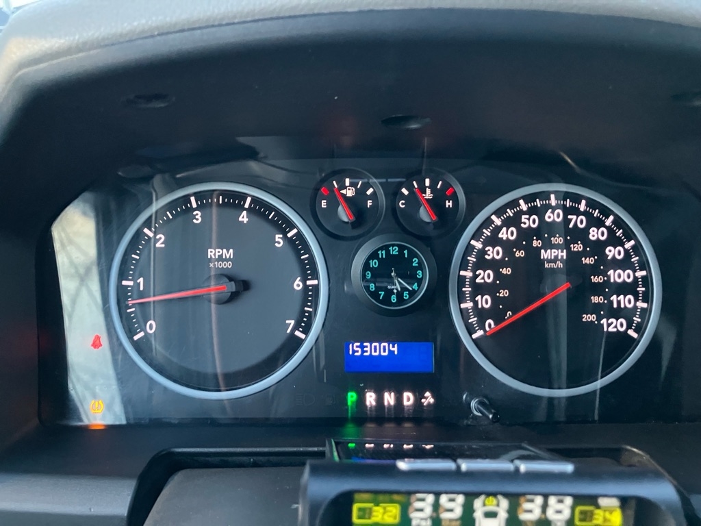 RAM 1500 ST Quad Cab 4WD 2011