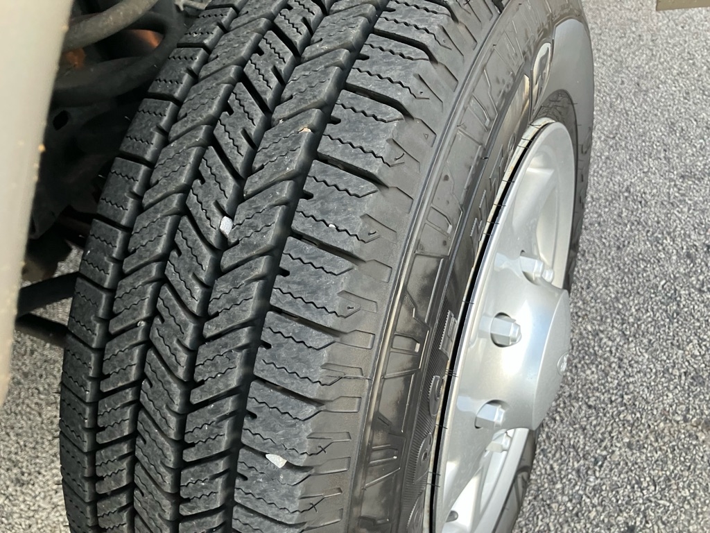 Ford Econoline E-350 XL Super Duty 2012