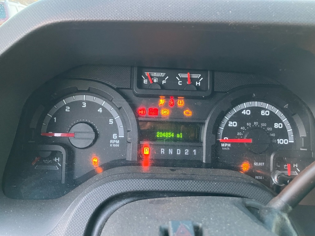 Ford Econoline E-350 XL Super Duty 2012