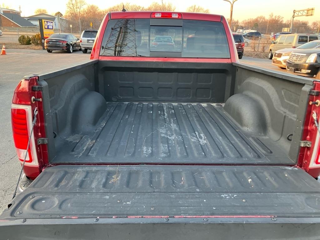 RAM 1500 Laramie Crew Cab SWB 4WD 2013