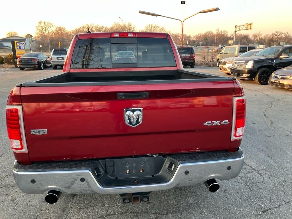 RAM 1500 Laramie Crew Cab SWB 4WD 2013