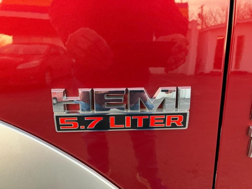 RAM 1500 Laramie Crew Cab SWB 4WD 2013