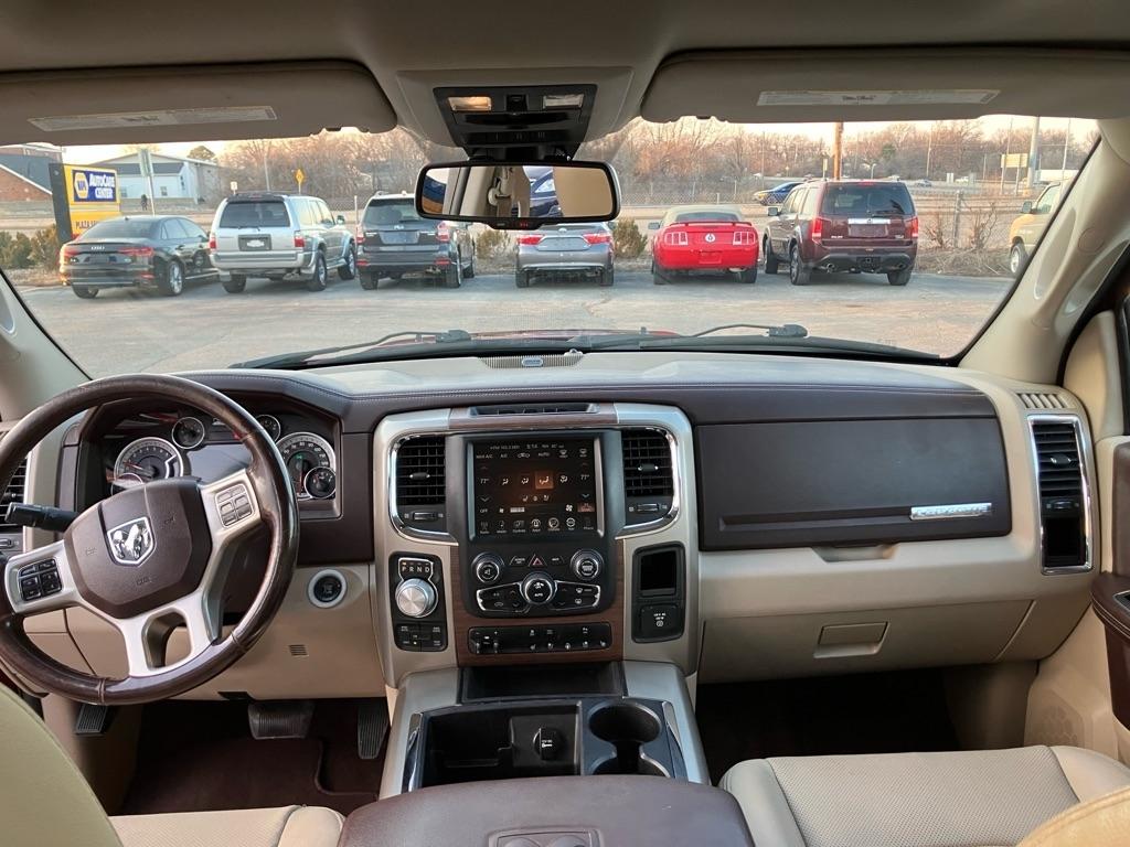 RAM 1500 Laramie Crew Cab SWB 4WD 2013