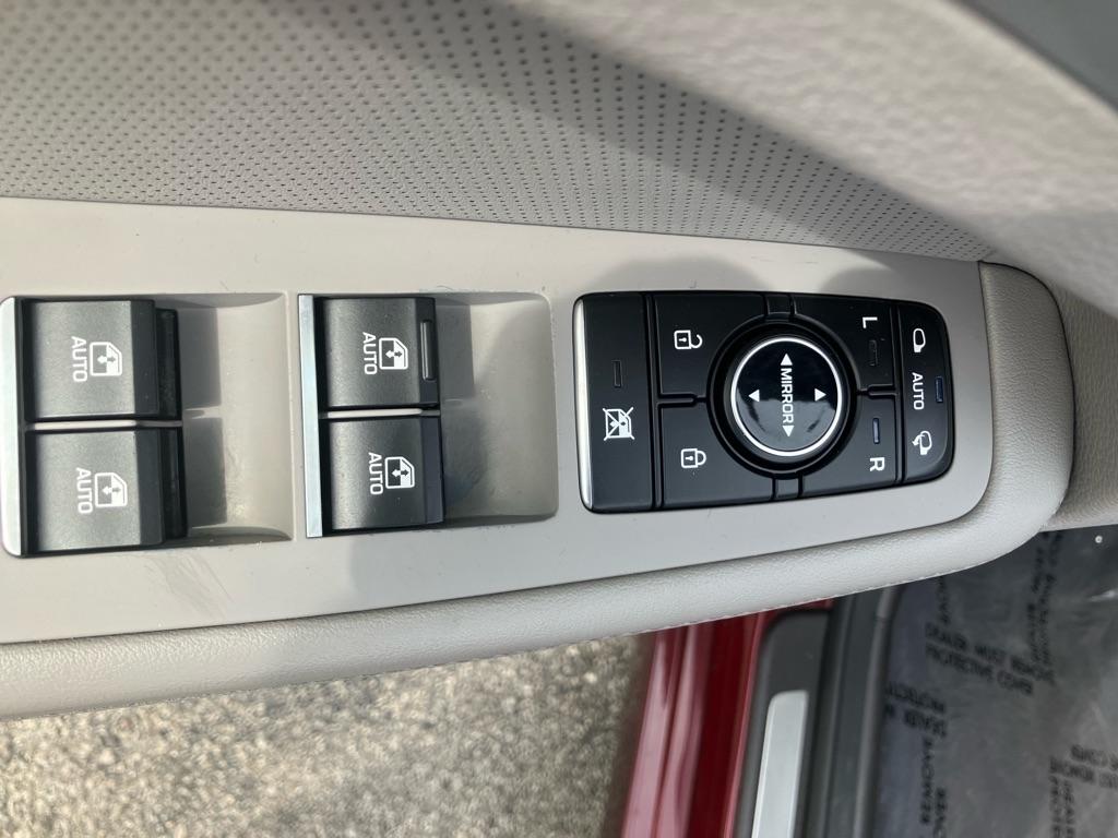 Hyundai Genesis 5.0L RWD 2015