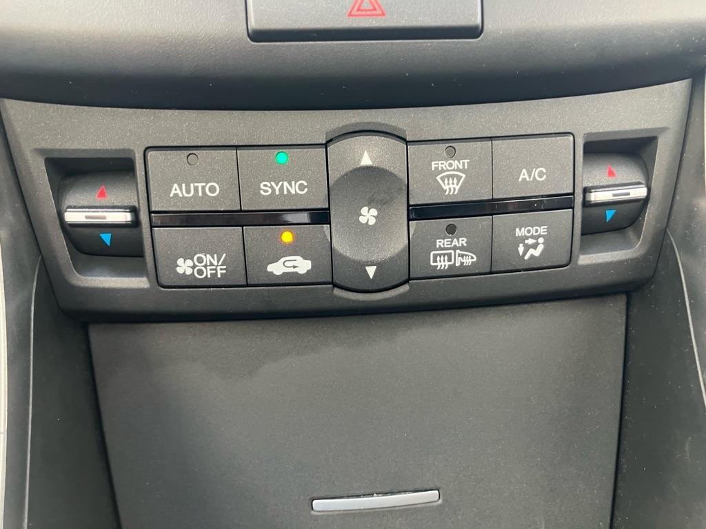 Acura TSX 5-speed AT 2012