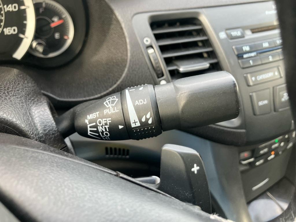 Acura TSX 5-speed AT 2012