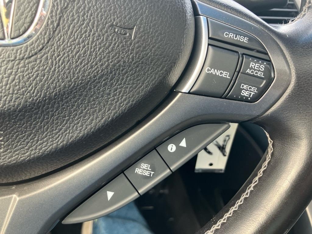 Acura TSX 5-speed AT 2012