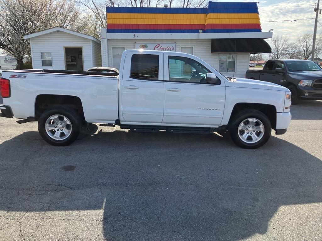 Chevrolet Silverado 1500 LT Double Cab 4WD 2016