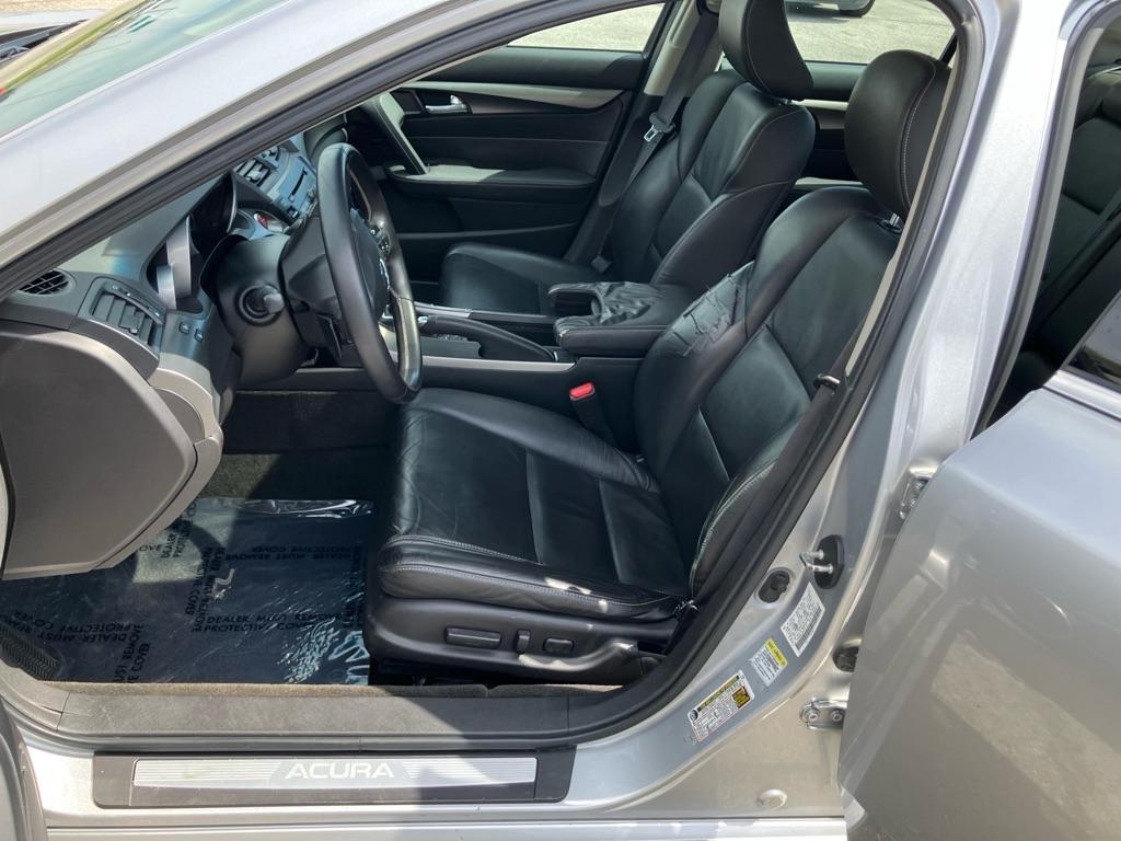 Acura TL 6-Speed AT 2014