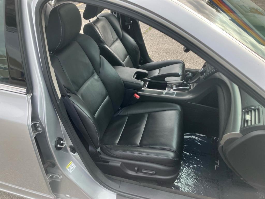 Acura TL 6-Speed AT 2014