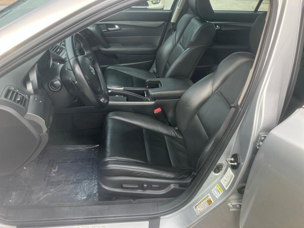 Acura TL 6-Speed AT 2014