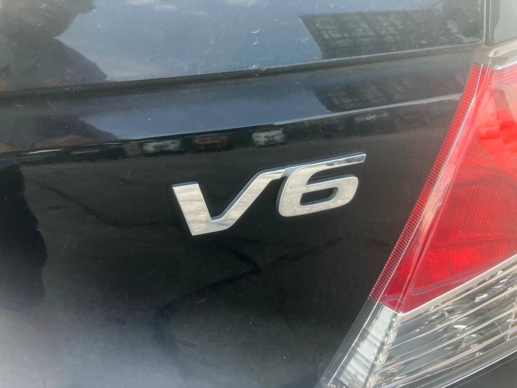 Honda Accord EX-L V-6 Sedan AT 2010