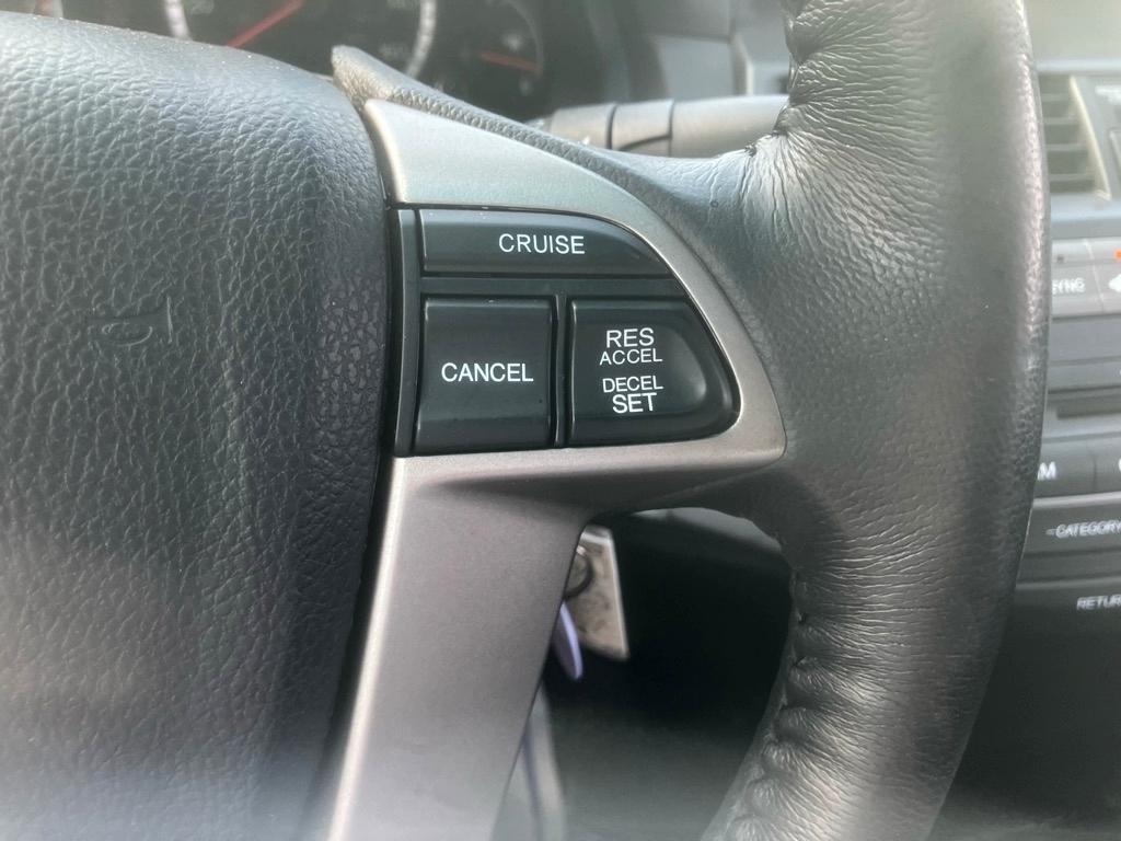Honda Accord EX-L V-6 Sedan AT 2010