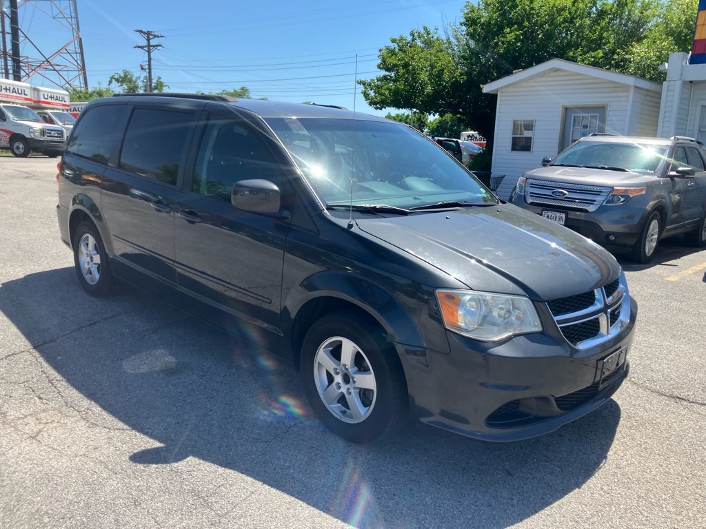 Dodge Grand Caravan SXT 2012