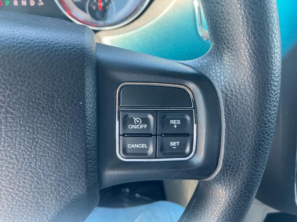 Dodge Grand Caravan SXT 2012