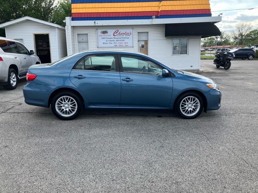 2013 Toyota Corolla S 5-Speed MT