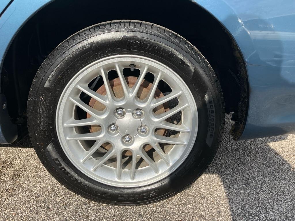 Toyota Corolla S 5-Speed MT 2013