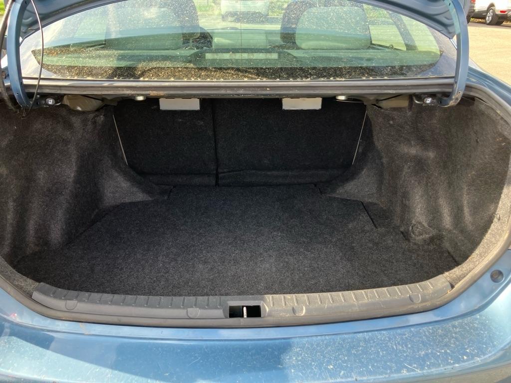 Toyota Corolla S 5-Speed MT 2013