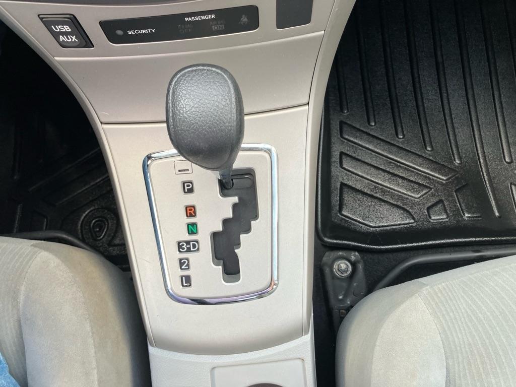 Toyota Corolla S 5-Speed MT 2013